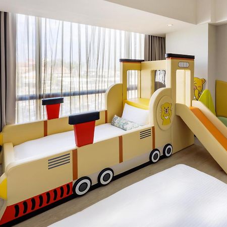 Hsin Hotel Chiayi Exterior foto Family room
